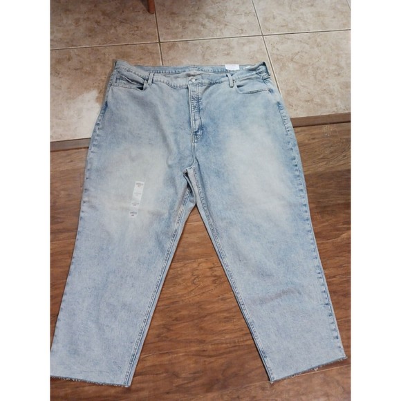 NWT Women's Old Navy Xtra Hi Rise Sky-Hi Straight Jeans Size 28 Plus But Fly Lt - Picture 1 of 5